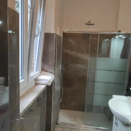 In The Heart Of Trastevere Apartament